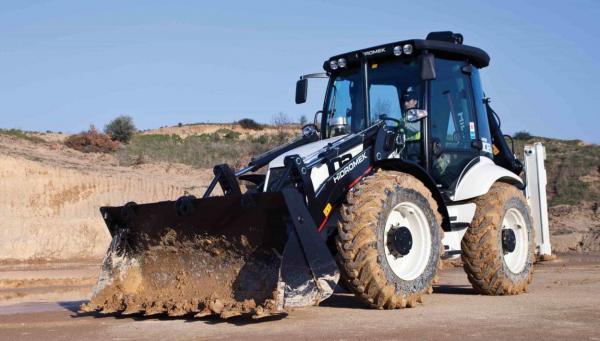 Аренда экскаватора-погрузчика JCB 4CX в Балашихе — фото 2